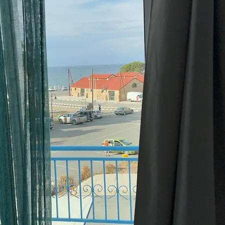 Blue Lagoon 12a Latsi *